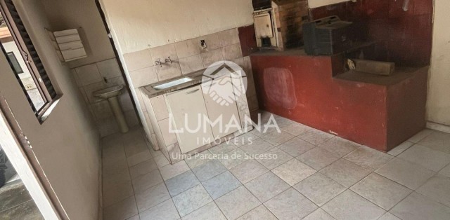 CENTRO - AO LADO DA PREFEITURA 