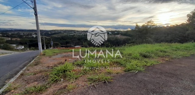 Lote em Condomínio