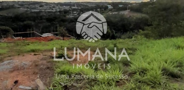 Lote em Condomínio
