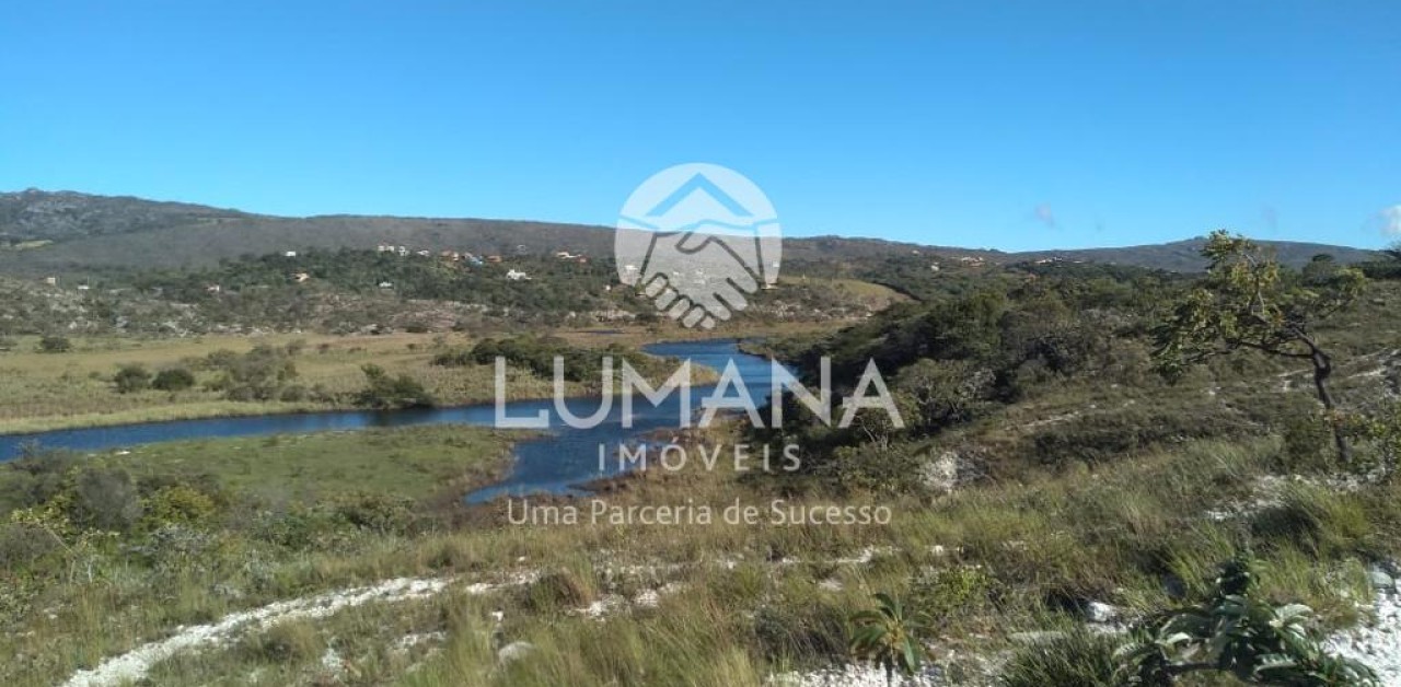LOTE COM CONSTRUÇÃO