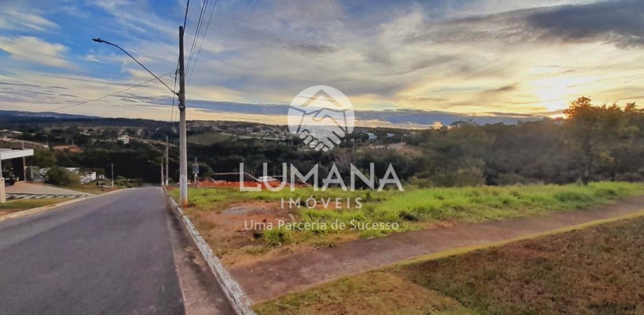 Lote em Condomínio